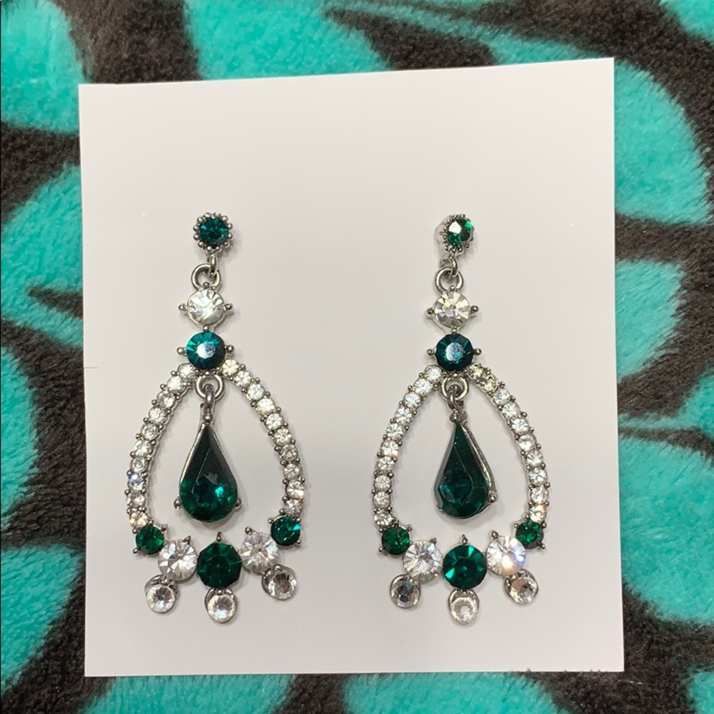 Green crystal earrings